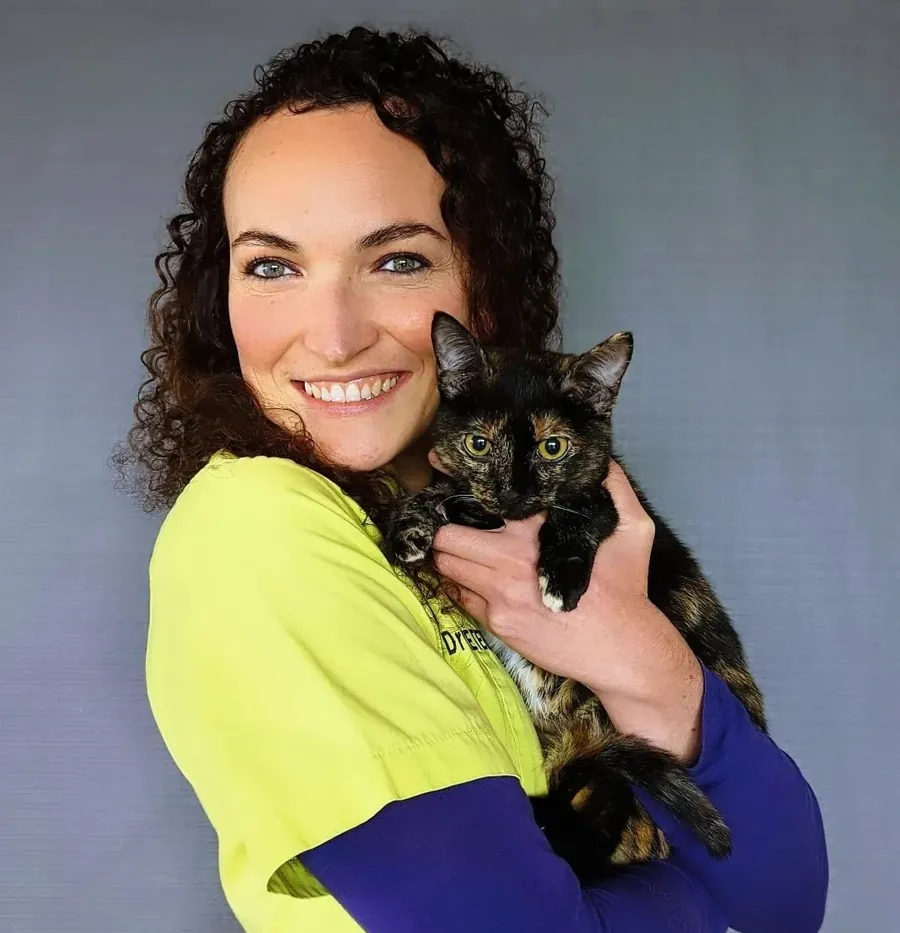 Dr Floriane Louboutin, vétérinaire à la Clinique vétérinaire de l'Élorn